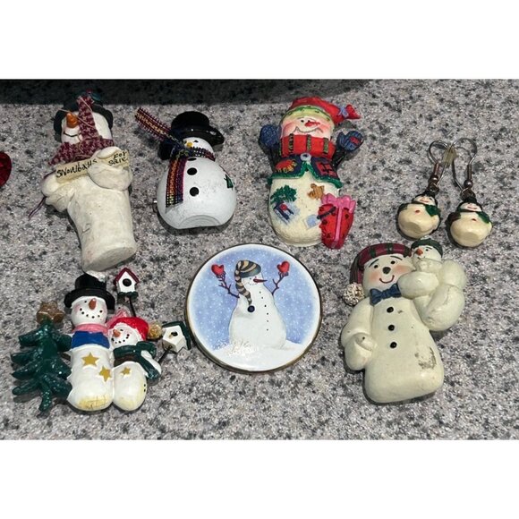 Vintage to Modern Snowman Christmas Holiday Pin Brooch Lot Bundle 36 - Picture 4 of 5